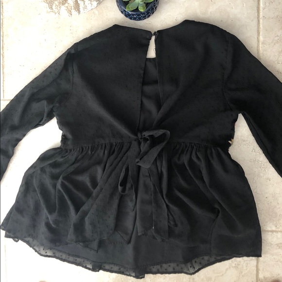 Zara Black Flowy Embroidered Flower Top - Picture 3 of 4